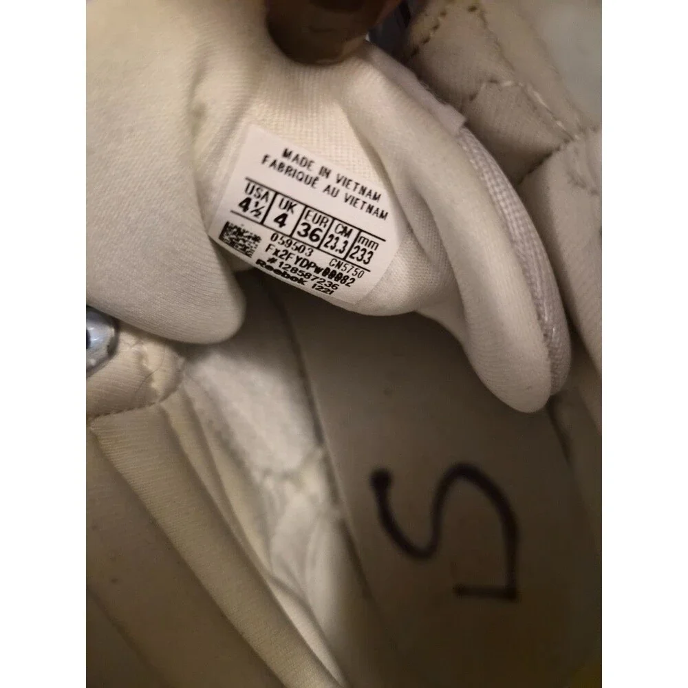 Reebok Classic High Top Shoes White Women’s Size 4.5 Good Condition!
